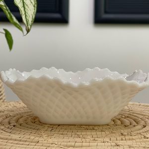 ▪️Vintage Milk Glass Trinket Dish▪️